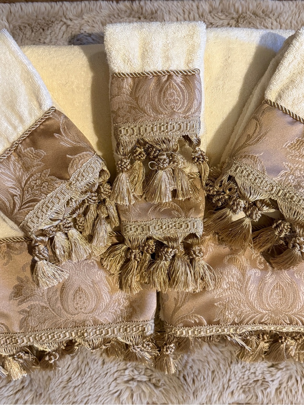 Vintage Croscill Belmont Gold 6-Pc Towel Set Damask Tassel Champagne